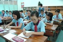 Luật không quy định về chương trình giáo dục?