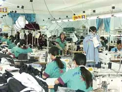Bài 3: “Soái” Ngọ ở chợ Vôicôp ảnh 2