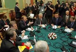 Chính phủ và phe đối lập đạt được thỏa thuận về sửa đổi Luật bầu cử ảnh 2