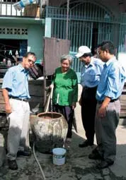 Hàng trăm hộ dân phường 2 quận 8 đã có nước sạch