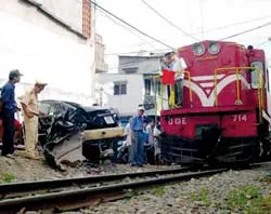 Tai nạn vẫn ...rình rập ảnh 2