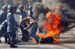 Bạo loạn ở Nepal làm 26 người chết