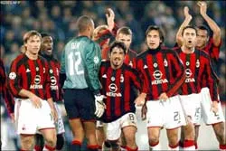 QUYẾT ĐỊNH ĐAU ĐỚN KHÔNG TRÁNH KHỎI ảnh 2