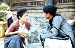 Các sự kiện văn hóa năm 2004 dưới mắt các nhà báo