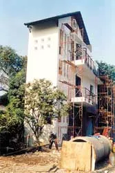 Nhà siêu mỏng ảnh 3