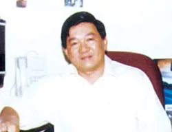 10 gương mặt doanh nghiệp trẻ xuất sắc nhất TP Hồ Chí Minh năm 2004 ảnh 3