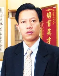 10 gương mặt doanh nghiệp trẻ xuất sắc nhất TP Hồ Chí Minh năm 2004 ảnh 5