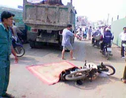 Một số vụ tai nạn giao thông đáng lưu ý năm 2004