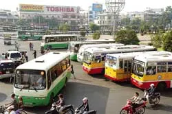 Xe buýt tăng chuyến phục vụ tết