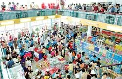 Thành phố dịch vụ - thương mại