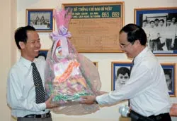 Chuyện thưởng Tết ở ngành giáo dục