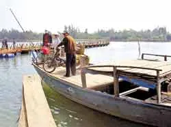 “Cây cầu Bốn anh”