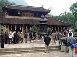 Lễ hội chùa Hương chính thức khai hội