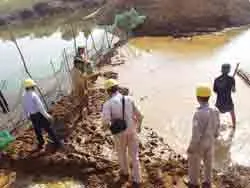 Đang trở về nguyên trạng