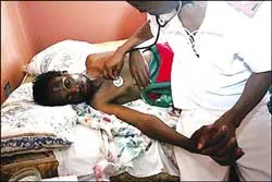 Mỹ âm mưu ép LHQ từ bỏ Chương trình cấp kim tiêm chống HIV cho nước nghèo