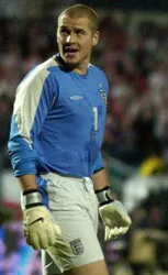 "Đích nhắm" của HVL Alex Ferguson ảnh 1