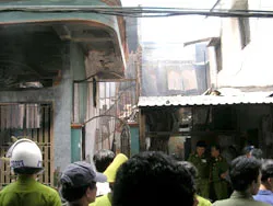 3 người chết, 1 người bị thương và 9 căn nhà bị thiệt hại