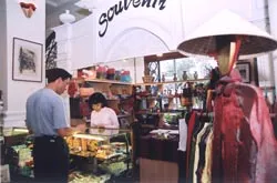 “Khát” mẫu mã mới