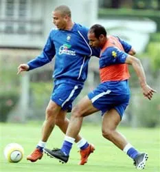 "Tôi sẽ không chia tay bóng đá cho đến khi đoạt được Champions League"" ảnh 1