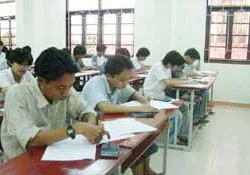 Học gì, làm việc ở đâu?