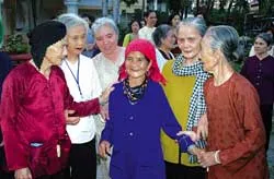 210 đại biểu về TPHCM dự họp mặt