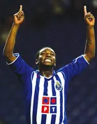 Benni McCarthy:“Tuyển Nam Phi đang đi đúng đường"