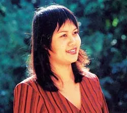 Mai Hoa ca sĩ hát nhạc phim