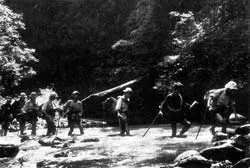 Người của hôm nay, người của năm xưa