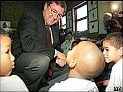 Giải tán đảng Dân tộc Mới của chủ nghĩa apartheid