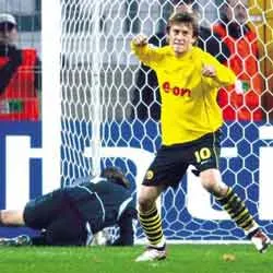 Tomas Rosicky có thể gia nhập Atletico Madrid ảnh 1