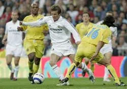 Real Madrid khó khăn giành chiến thắng ảnh 2