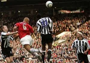 Manchester United - Newcastle: 2 - 1 ảnh 4