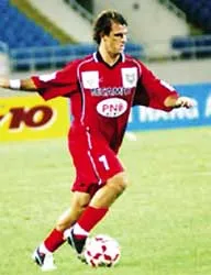 Đi tìm dấu chấm trên đầu chữ I