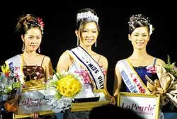 Phạm Thu Hằng đoạt vương miện Hoa khôi
