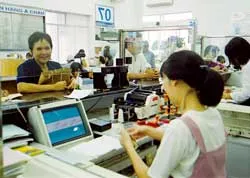 Thí điểm Option giữa USD với đồng Việt Nam