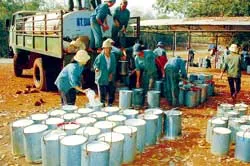 Nhận diện khó khăn