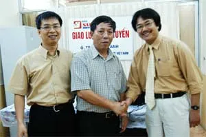 Giao lưu trực tuyến với lãnh đạo Tổng Công ty Điện lực VN