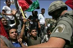 Dự định trao trả thêm 3 thành phố Bờ Tây