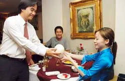 Bánh xèo trứng… đà điểu ảnh 2