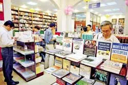 Triển lãm sách của NXB McGraw-Hill