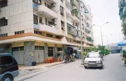 Bỏ chung cư để tái định cư nhà cấp 4...