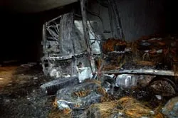 Cháy hầm đường bộ nối Italy và Pháp ảnh 2