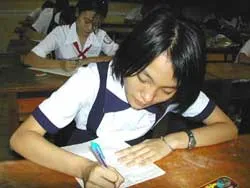 Đề thi Toán, Anh văn ở mức trung bình