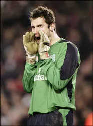 Tìm đâu “bàn tay an toàn”? ảnh 1