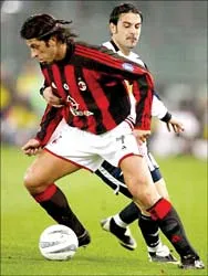 Kakha Kaladze vẫn còn nỗi đau bi kịch ảnh 1