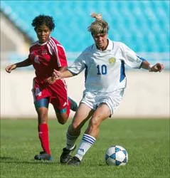 Vòng loại Giải vô địch bóng đá nữ châu Á 2005 (ngày 13-6) ảnh 1