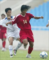 Giải vô địch bóng đá nữ châu Á 2005 (ngày 16-6) ảnh 1