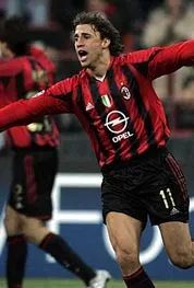 Crespo không muốn rời AC Milan ảnh 1