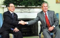 Bước sang trang sử mới