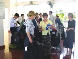 Chưa nên vóc nên hình